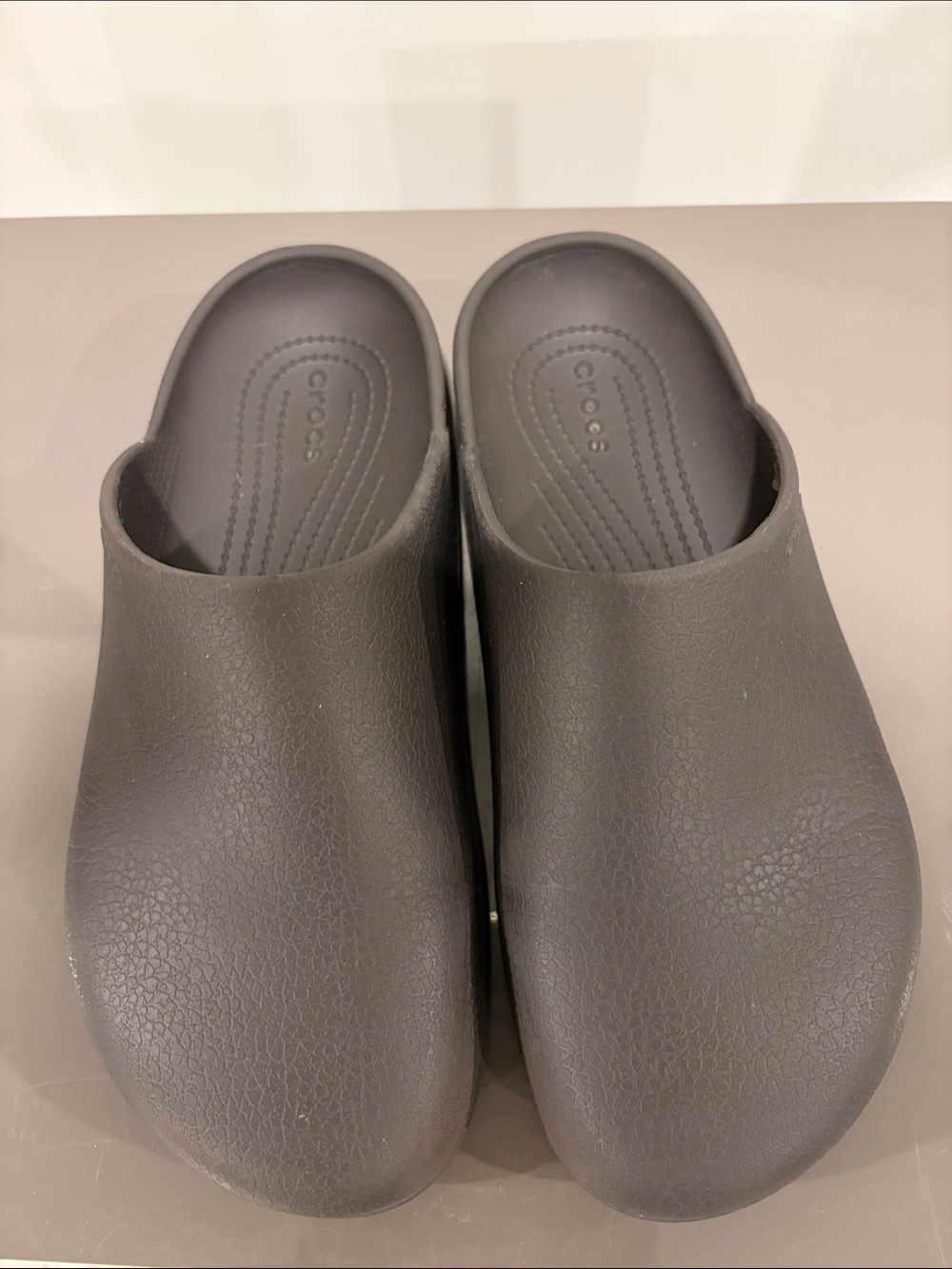Crocs Espresso Brown Dylan Clogs (sz 8 men/ sz10 women)